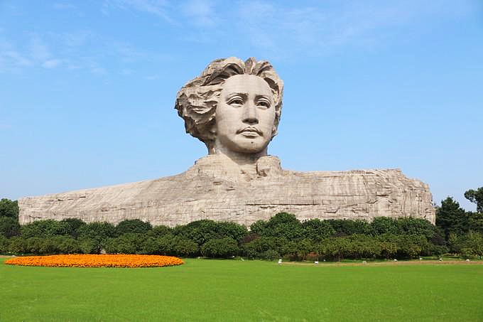 B008 Changsha + Zhangjiajie (6 días /5 noches)